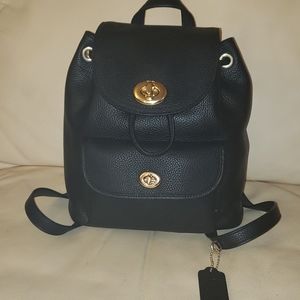 COACH NWT Black Mini Turnlock Backpack